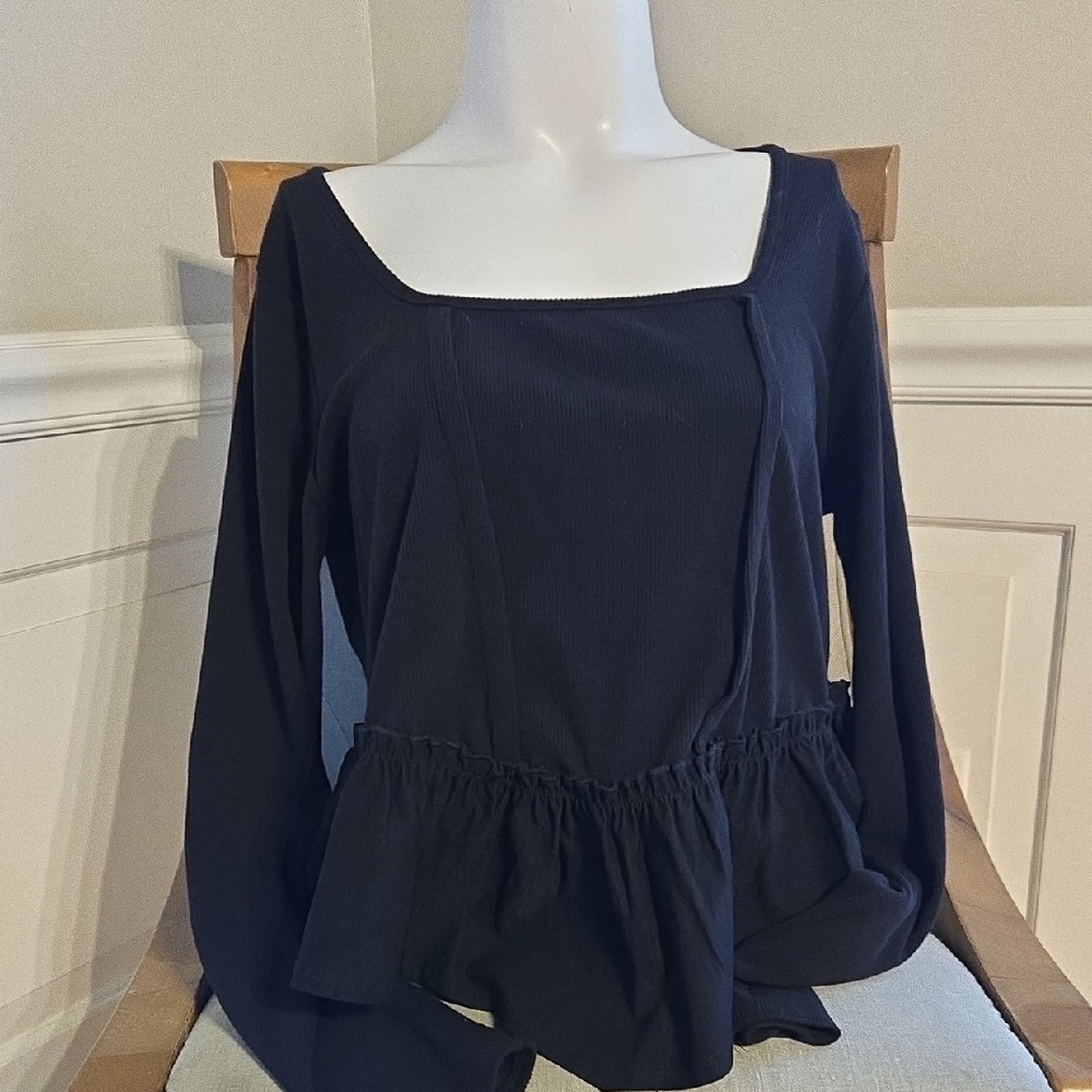 Arula Top